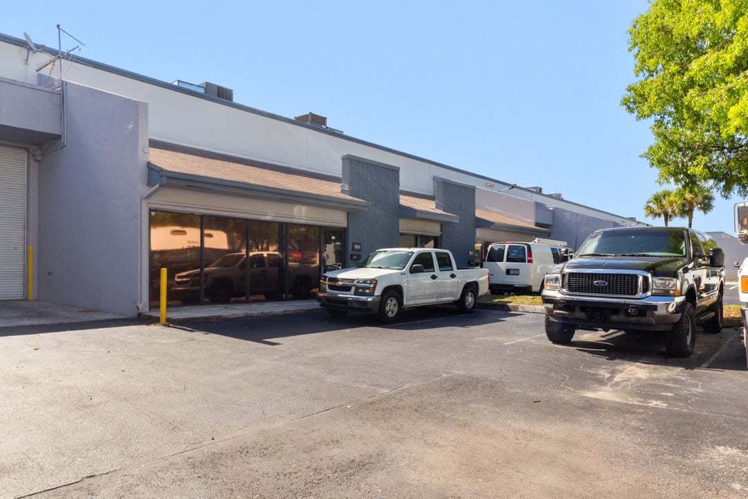 7801-7809 NW 15th Street